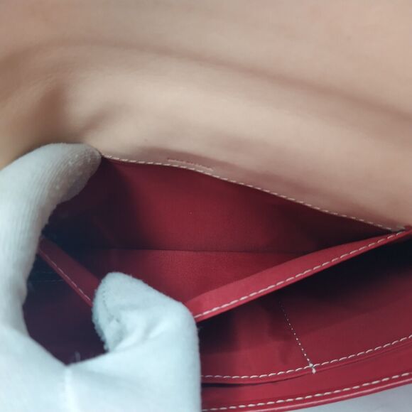 Coach Red Leather C Embossed Credit Card Bifold Envelope Long Wallet - Picture 12 of 13